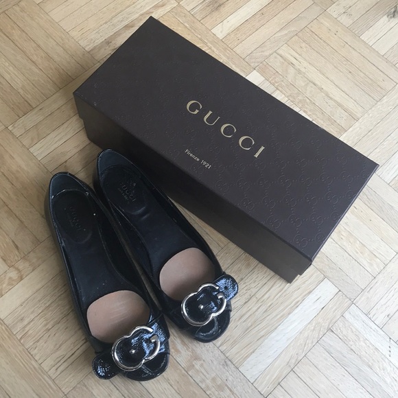 Gucci Peep Toe Flat - Picture 1 of 3